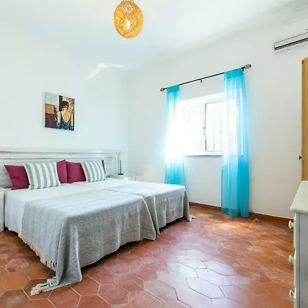 Casa Oeste - Castelo Albufeira