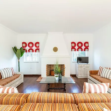 Casa Oeste - Castelo *